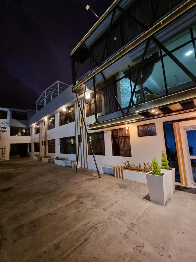 The Bronx Hotel لاتاكونغا المظهر الخارجي الصورة