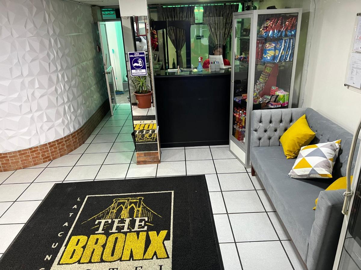 The Bronx Hotel لاتاكونغا المظهر الخارجي الصورة